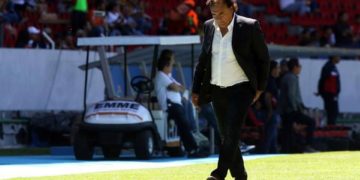 Molesta al “Vikingo” Dávalos que suspendan el ascenso