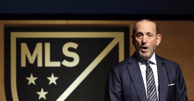 Paralizan la MLS por un mes