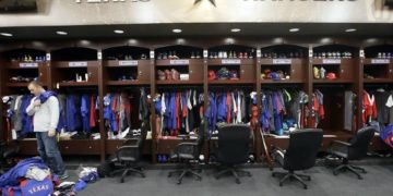 Cierran vestidores por coronavirus