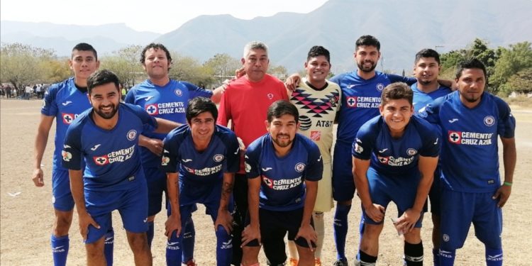 Deportivo Nemo, superlíder invicto