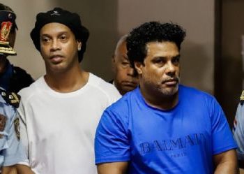 Cumpleaños de Ronaldinho tras las rejas
