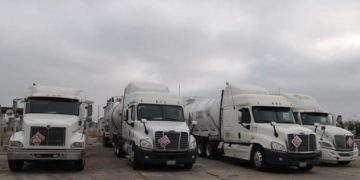 Aseguran 9 pipas con 270 mil litros de combustible en Matamoros