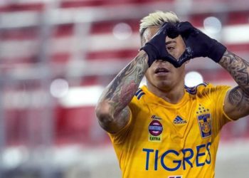 Da Vargas triunfo a Tigres sobre la hora