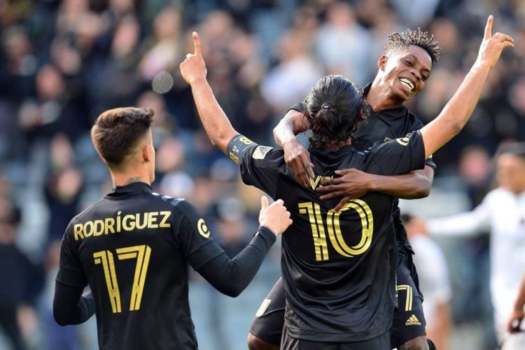 Amarga Vela presentación de Pizarro