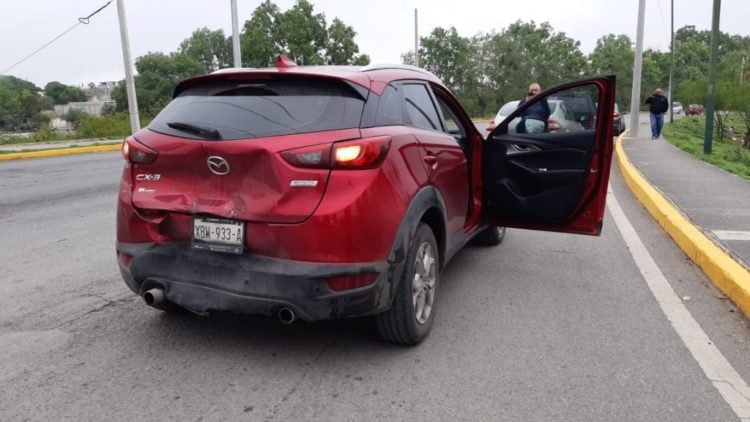 Choque en Eje Vial y Bulevar Victoria