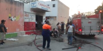 Muere empleado al explotar tanque de gas
