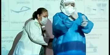 Refuerza Hospital Infantil medidas preventivas en su personal médico ante Covid-19