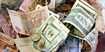 Proyecta FMI recesión mundial de 3%, con duro impacto en América Latina