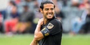 Amaury Vergara: “Claro que Carlos Vela es considerado por Chivas”