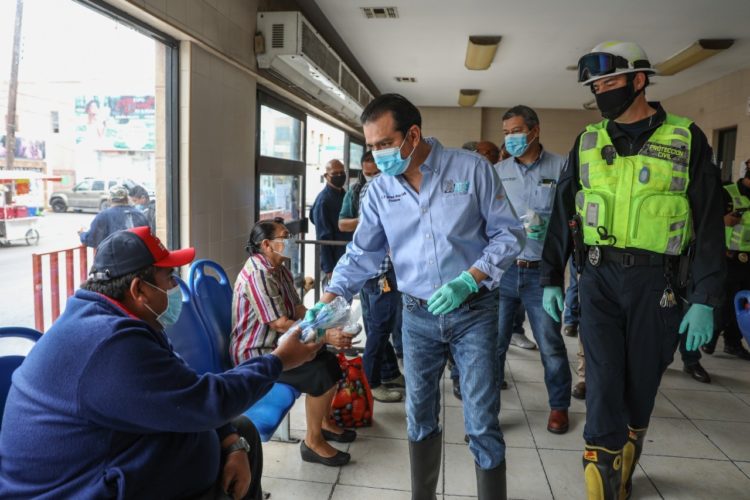 Llama Rivas a cumplir  con uso de cubrebocas