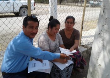 Hijos de antorchistas en San Carlos reciben becas de ITABEC