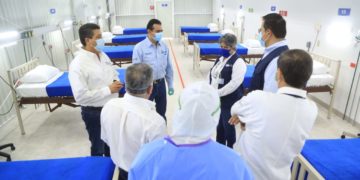 Entrega Gobernador a Nuevo Laredo Clínica Móvil para Covid-19