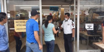 Respaldan victorenses medidas sanitarias en centros comerciales