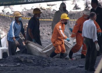 Once muertos y 4 heridos deja explosión en mina de Colombia