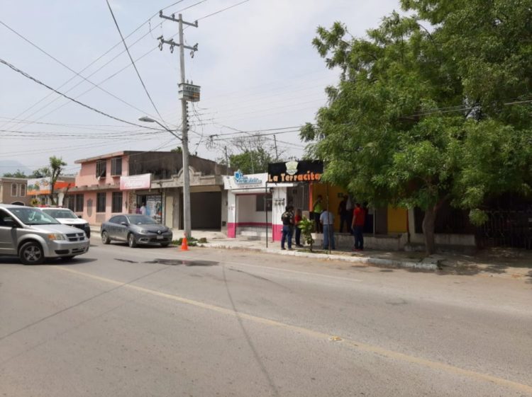 Freidora de pollo causa incendio