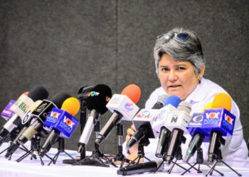 Semana crucial para cortar transmisión del COVID-19, quédense en casa: Salud