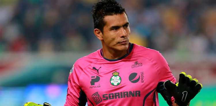 Oswaldo Sánchez rechazó ofertas de Europa porque le ofrecían muy bajo sueldo