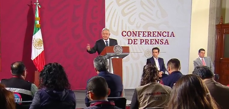 El presidente López Obrador descartó que el Sistema de Salud se encuentre rebasado por el Covid-19