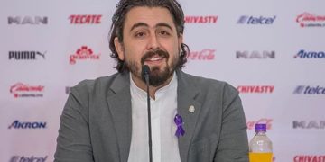Presidente de Chivas ofrece apoyo en la lucha contra el coronavirus