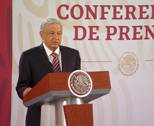 Presidente Andrés Manuel destaca labor del personal de salud y respaldo de empresarios