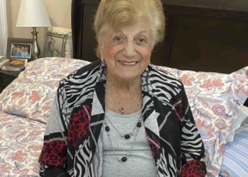 Mujer de 90 años sobrevieve al Covid-19 y comparte mensaje