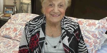 Mujer de 90 años sobrevieve al Covid-19 y comparte mensaje