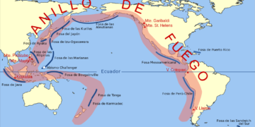 Volcán Krakatau activa el “Cinturón de Fuego del Pacífico”