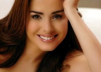 Danna García sale del hospital y manda mensaje