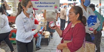 Elabora DIF Victoria, gel antibacterial a base de sábila.