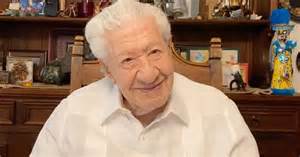 Ignacio López Tarso a sus 95 años estrena Facebook
