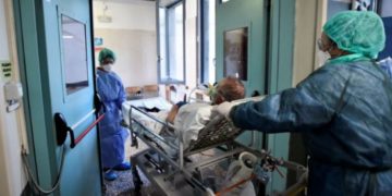 Italia registra récord de pacientes recuperados de Covid-19