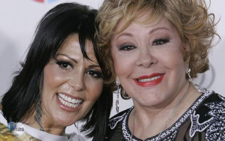 Alejandra Guzmán solicita donadores de sangre para Silvia Pinal