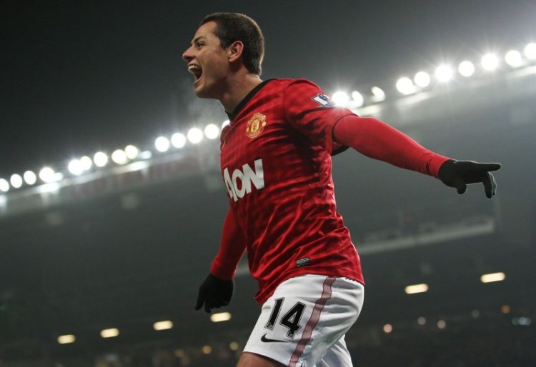 Chicharito relata como el Manchester United lo contacto