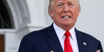 Donald Trump critica a gobernadores que piden más pruebas de COVID-19