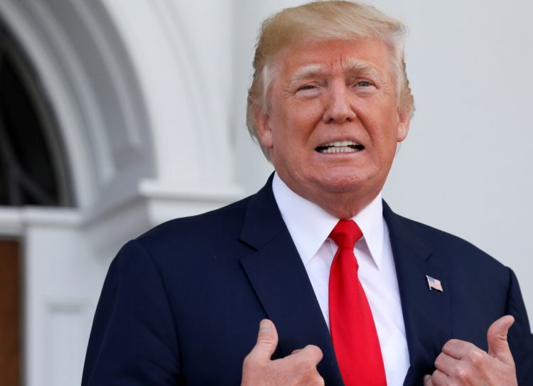 Donald Trump critica a gobernadores que piden más pruebas de COVID-19