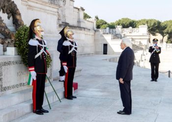 Italia celebra el Día de la Liberación bajo confinamiento por COVID-19