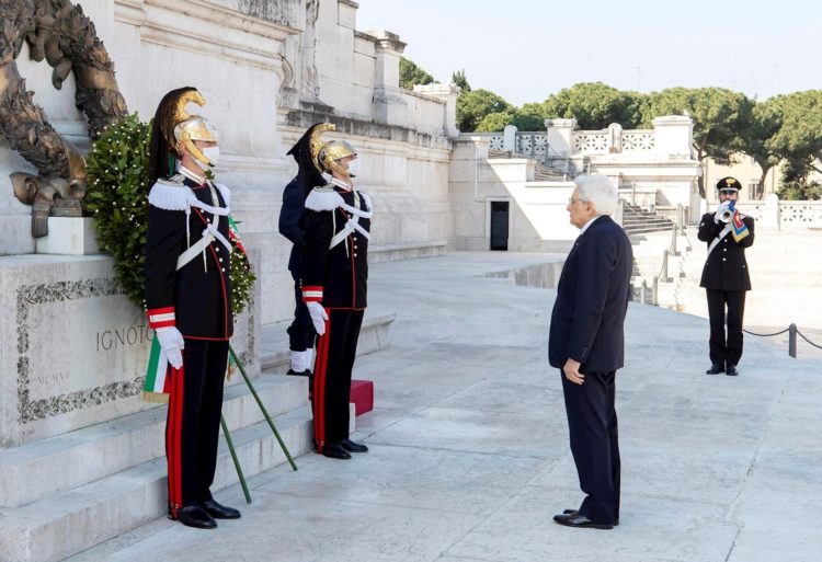 Italia celebra el Día de la Liberación bajo confinamiento por COVID-19