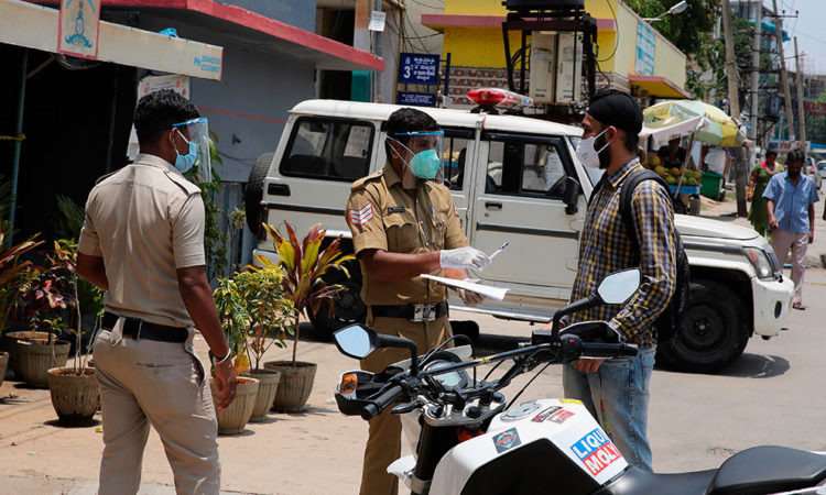 7 años de cárcel por agresiones a personal de salud