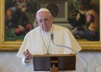 Hoy, lunes del ángel, resuena el alegre anuncio de la resurrección de Cristo