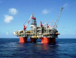 Pemex extrema medidas tras 13 casos sospechosos a Covid-19 en plataforma