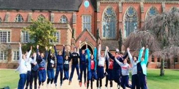 NY cierra colegios públicos por el resto del año escolar