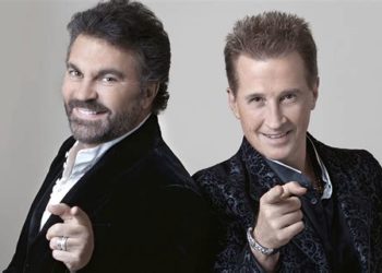 Emmanuel y Mijares se comprometen a dar concierto en línea