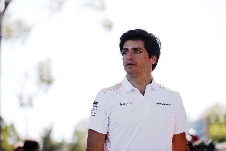Ya hay nuevo piloto de Ferrari, se trata de Carlos Sainz