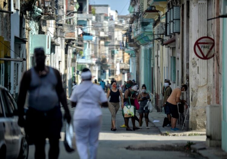 Anuncia Cuba pruebas masivas y al azar para cortar contagios