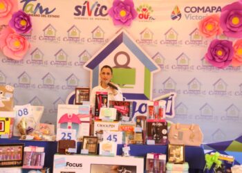 Realizan Festival “Celebrando a Mamá desde Casa”.