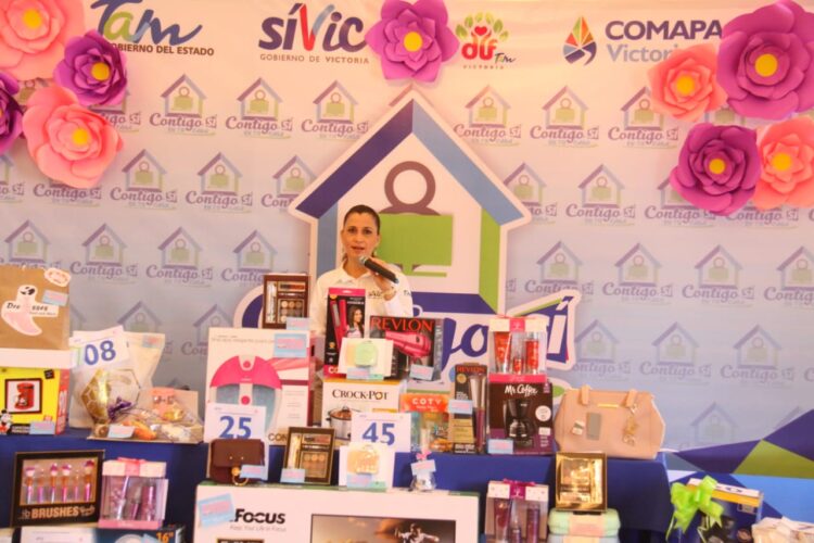 Realizan Festival “Celebrando a Mamá desde Casa”.