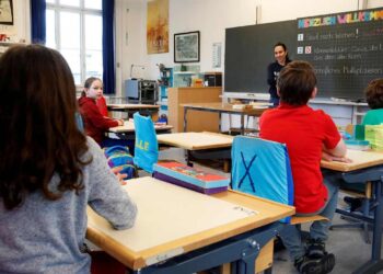 Varios países de Europa reabren escuelas