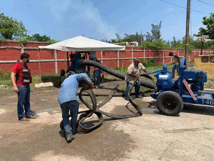 Reducen impacto de encharcamientos en zonas de Madero