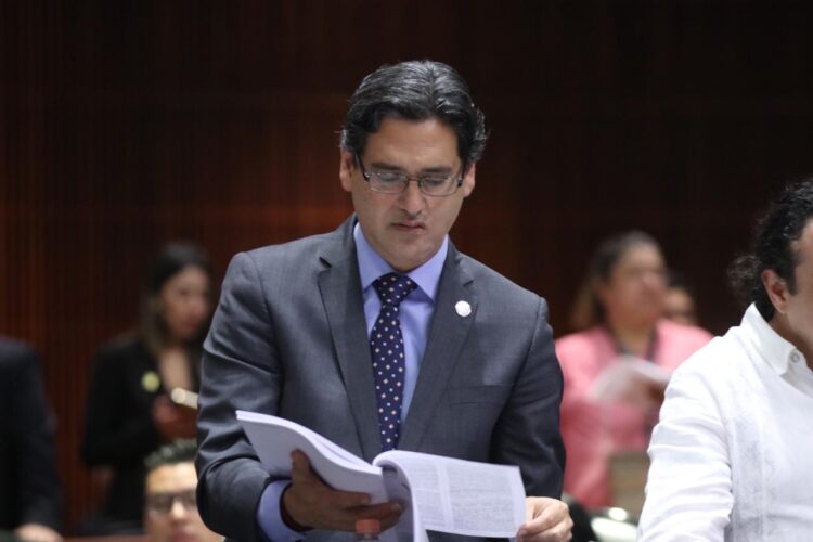 Ajuste a Ley de Presupuesto y Responsabilidad Hacendaria, busca nueva legitimidad: Erasmo
