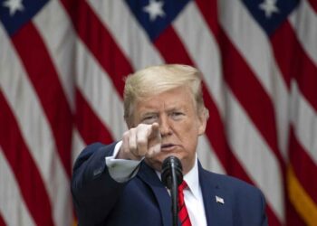 Trump pide a México hacerse cargo de narcotúneles en frontera